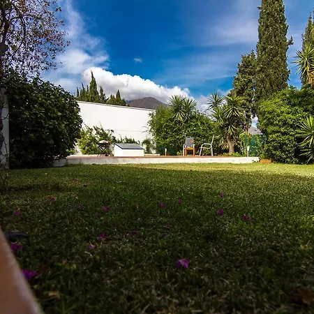 Villa Mika Private Pool - Barbecue - Wifi Estepona