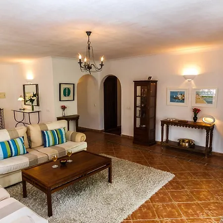 Villa Mika Private Pool - Barbecue - Wifi *